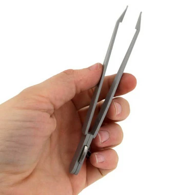 Bergeon 6460-P Plastic Battery Tweezer With Battery Hatch Opener 3 Bergeon 6460-P Plastic Battery Tweezer With Battery Hatch Opener - Image 3