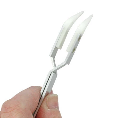 Horotec Cross Locking Aluminum Tweezer With Curved Delrin Tips 3 Horotec Cross Locking Aluminum Tweezer With Curved Delrin Tips - Image 3